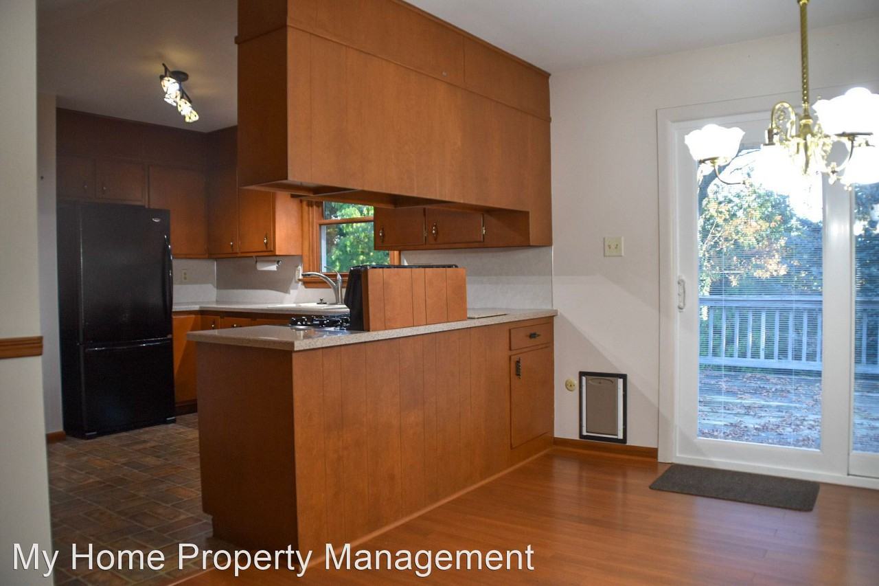 306 W Elizabeth St - Photo 3 of 23