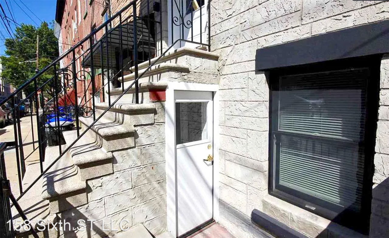 158 Sixth St - Photo 3 of 13