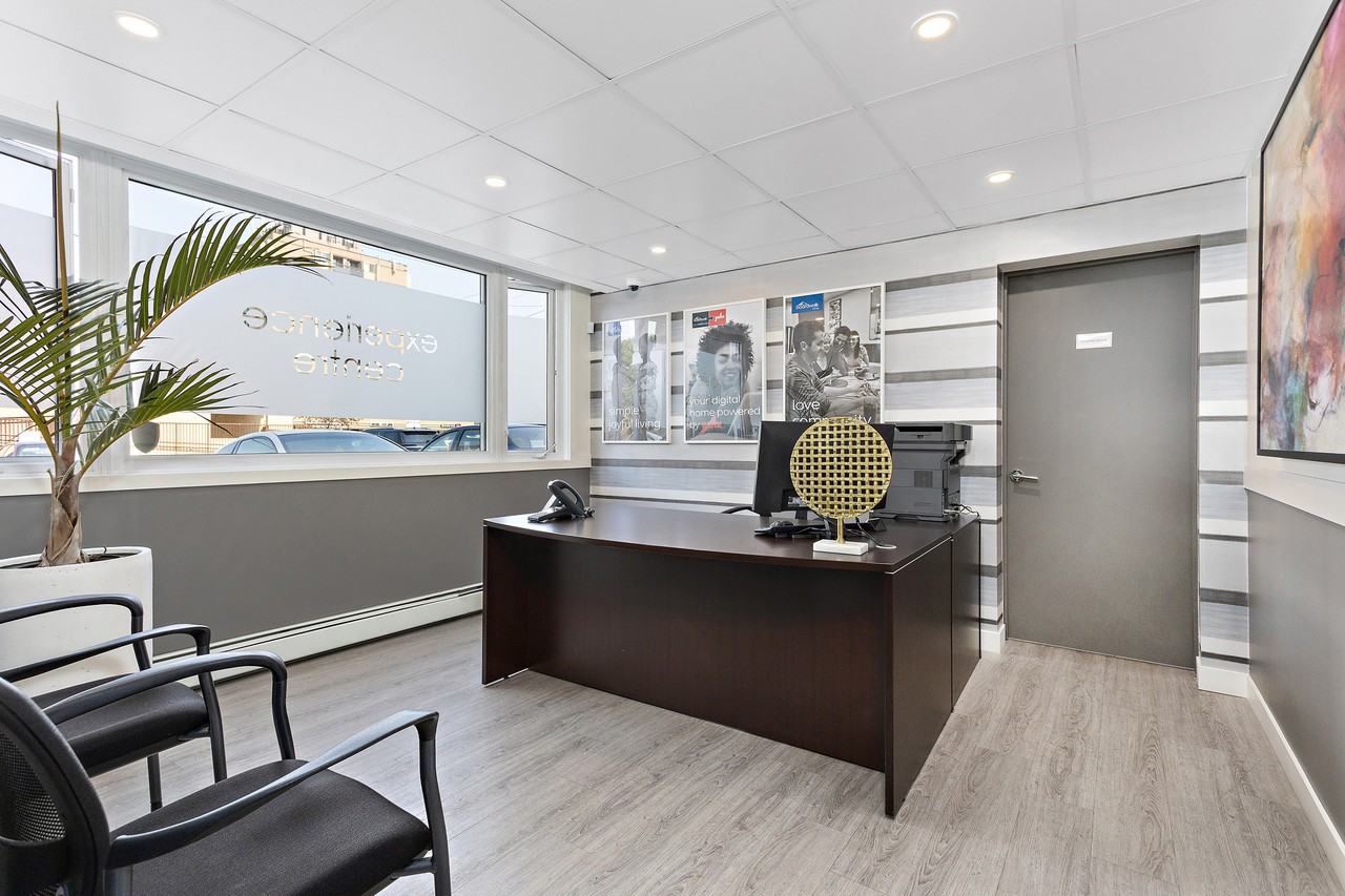 Kingsway Tower - Photo 4 of 13