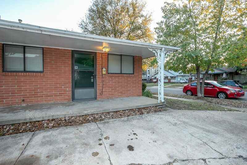 1401/1403 South Frisco Avenue #1403-1 - Photo 3 of 20