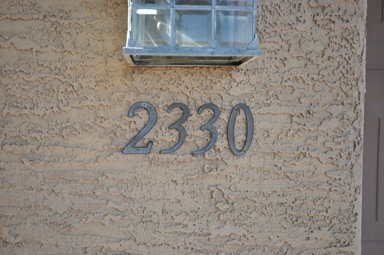 2330 E Skywalker Way - Photo 2 of 14