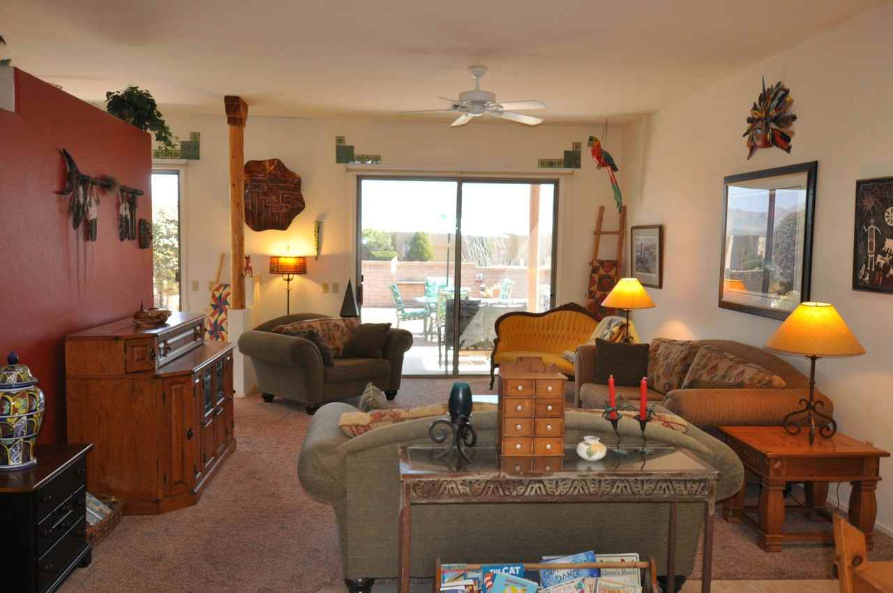 4043 S Golden Lynx Rd - Photo 2 of 22