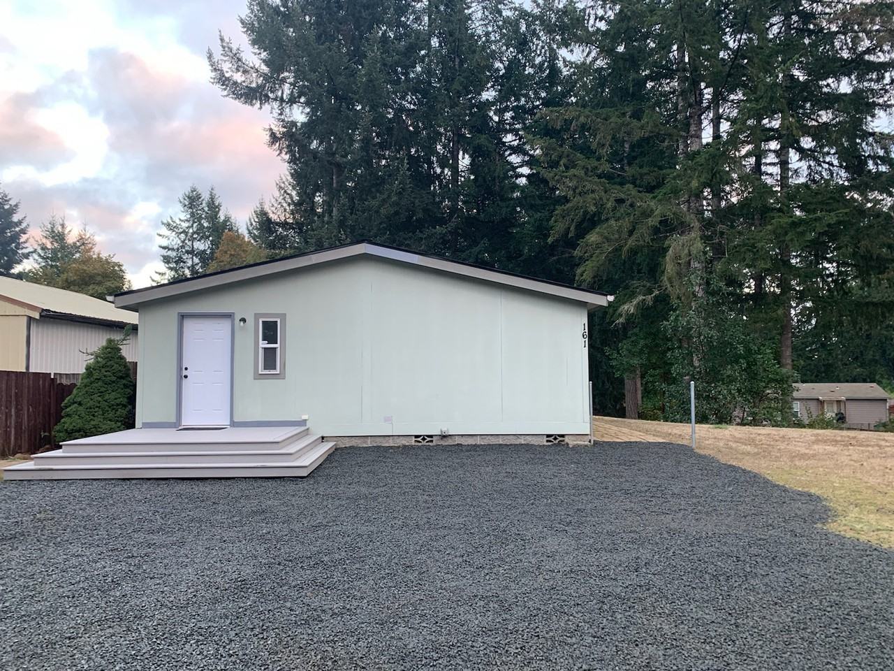 161 Ne Captain Hook Dr - Photo 2 of 20