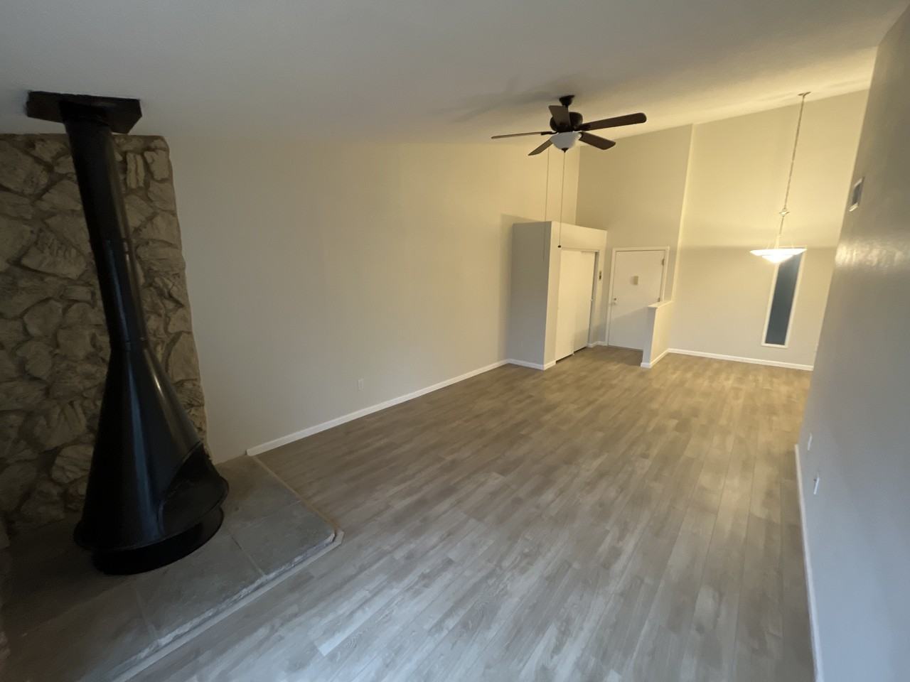 1400 Heritage Lndg #301 - Photo 6 of 17