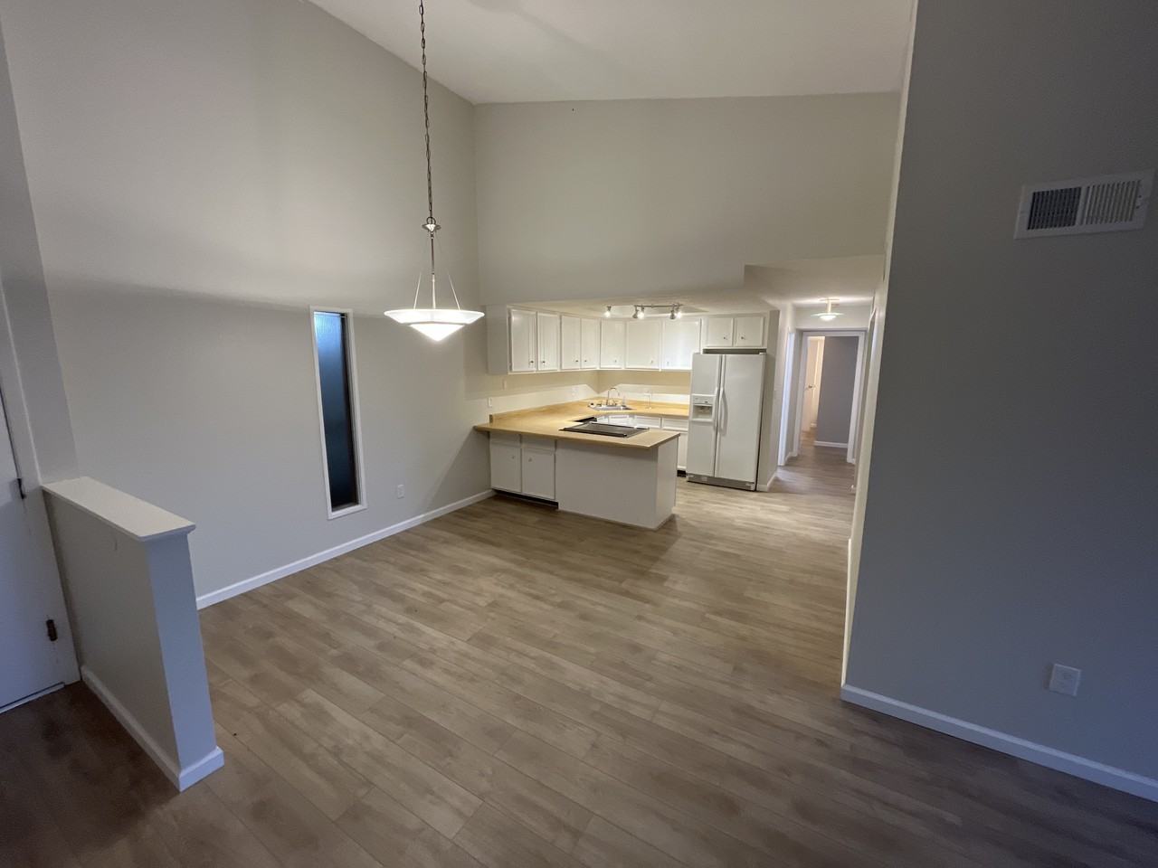 1400 Heritage Lndg #301 - Photo 7 of 17