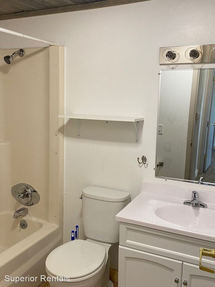 408 Melody Lane - Photo 3 of 5