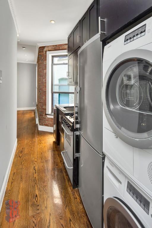 W 103rd St #3D - Photo 5 of 8