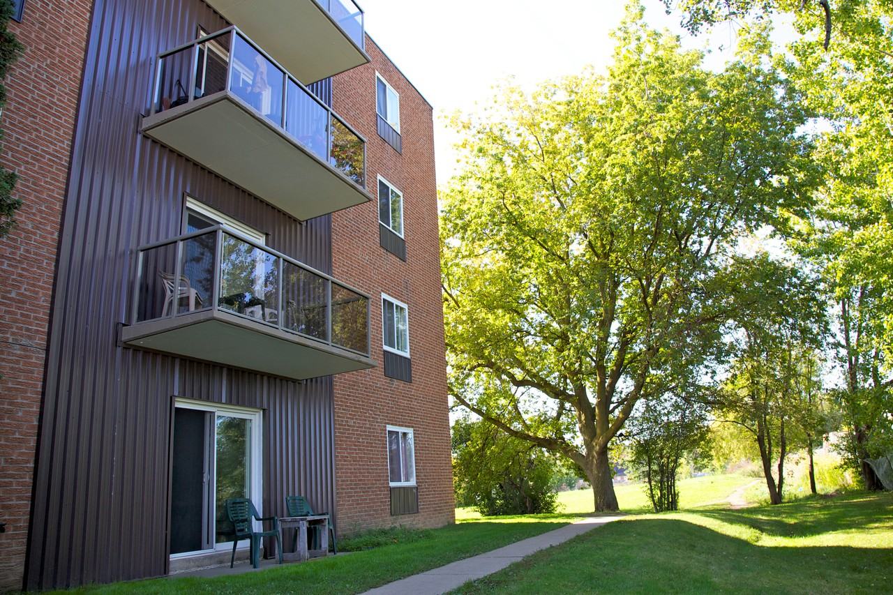 Dawson Rd Apartments 38 Dawson Rd, Guelph, ON N1H 5V1 Zumper