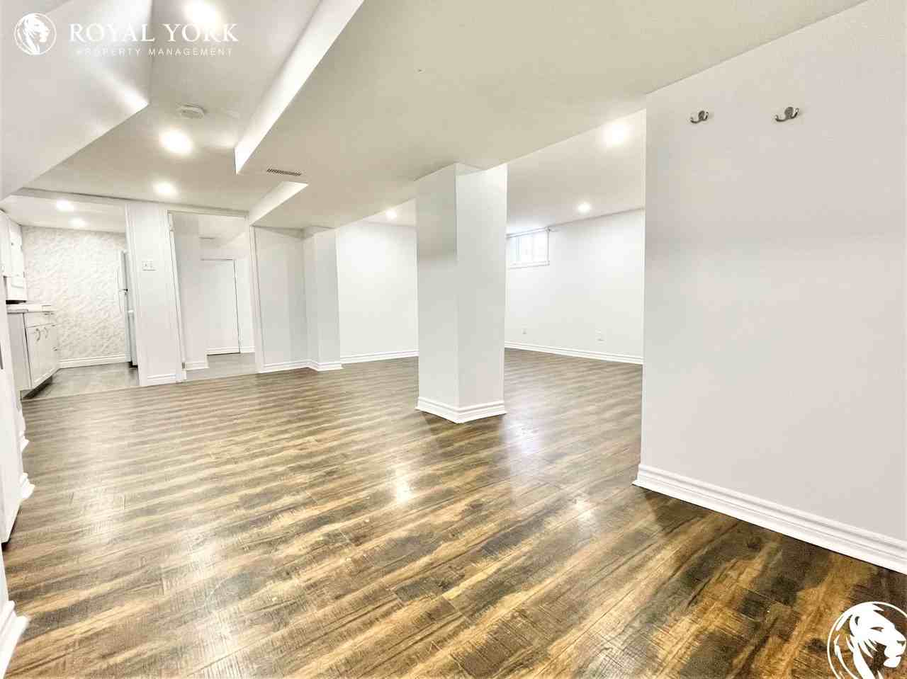 367 Wolfe St #2 - Photo 3 of 27