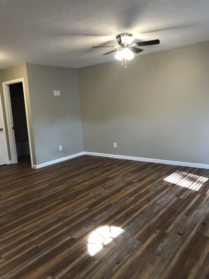 110 Felmet St #1 - Photo 3 of 19