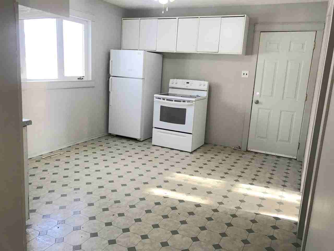 1019 10th Ave E #1 - Photo 2 of 9