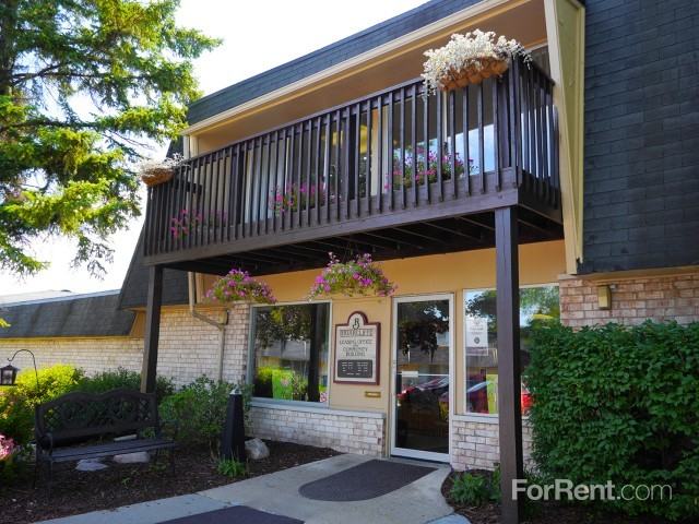 Briarcliffe Apartments & Townhomes - Photo 3 of 25