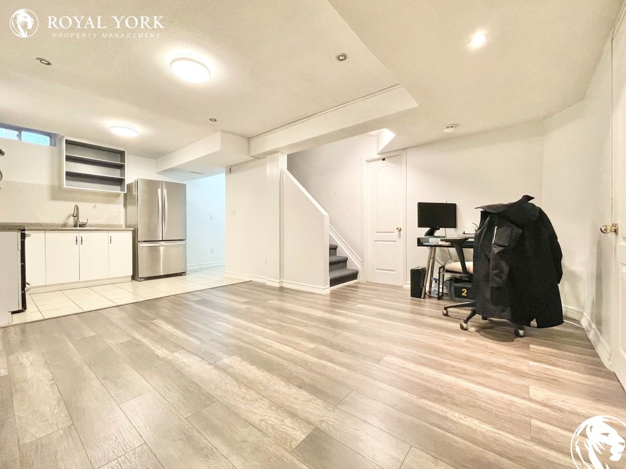 1705 Sherbrook Dr #2 - Photo 3 of 25