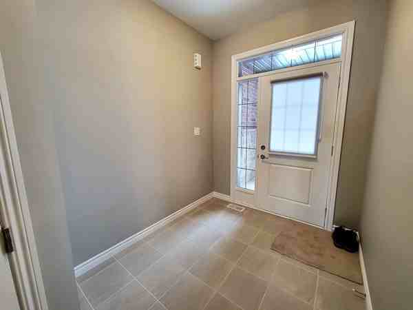 1037 Wright Dr. - Photo 3 of 36