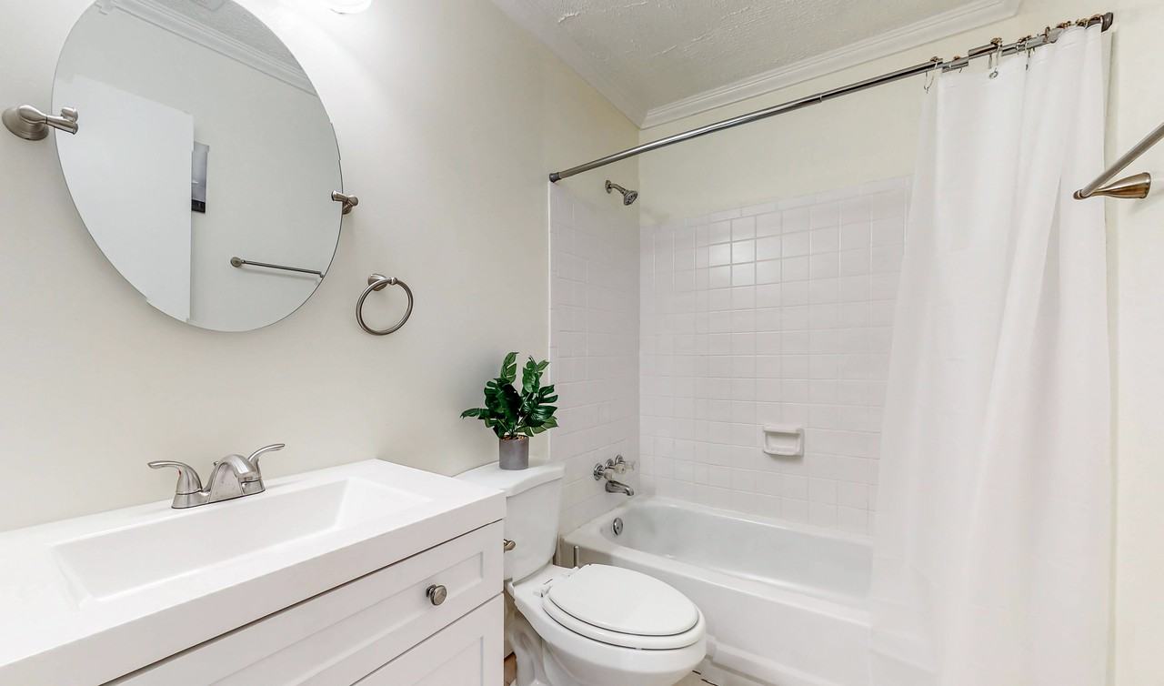 Chapman Cir - Photo 6 of 16