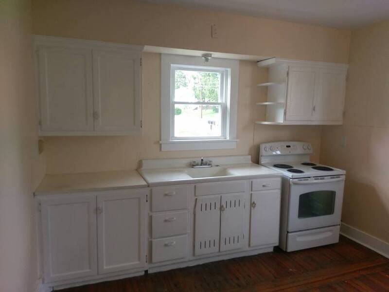 94 Liberty St - Photo 5 of 8