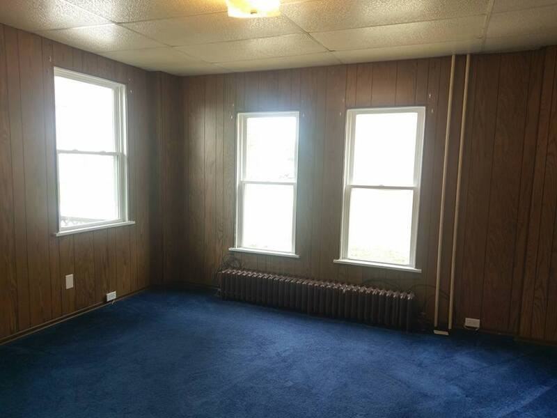 94 Liberty St - Photo 7 of 8