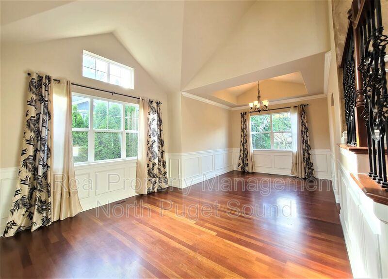 19630 9th Pl W - Photo 5 of 24