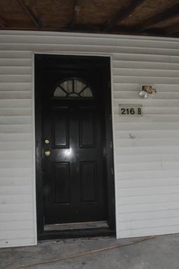 216 King St - Photo 2 of 16