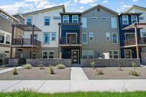 featured image of 3118 N Network Ln