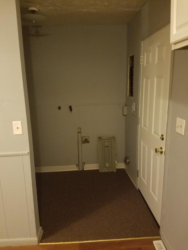 1659 Myrtle Ave #1659 - Photo 7 of 10