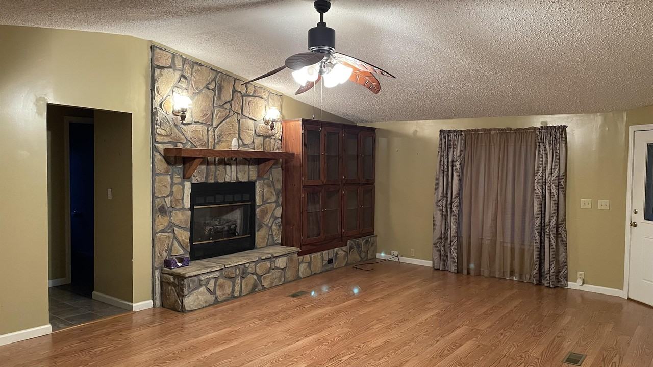 528 County Road 119 #1 - Photo 2 of 14