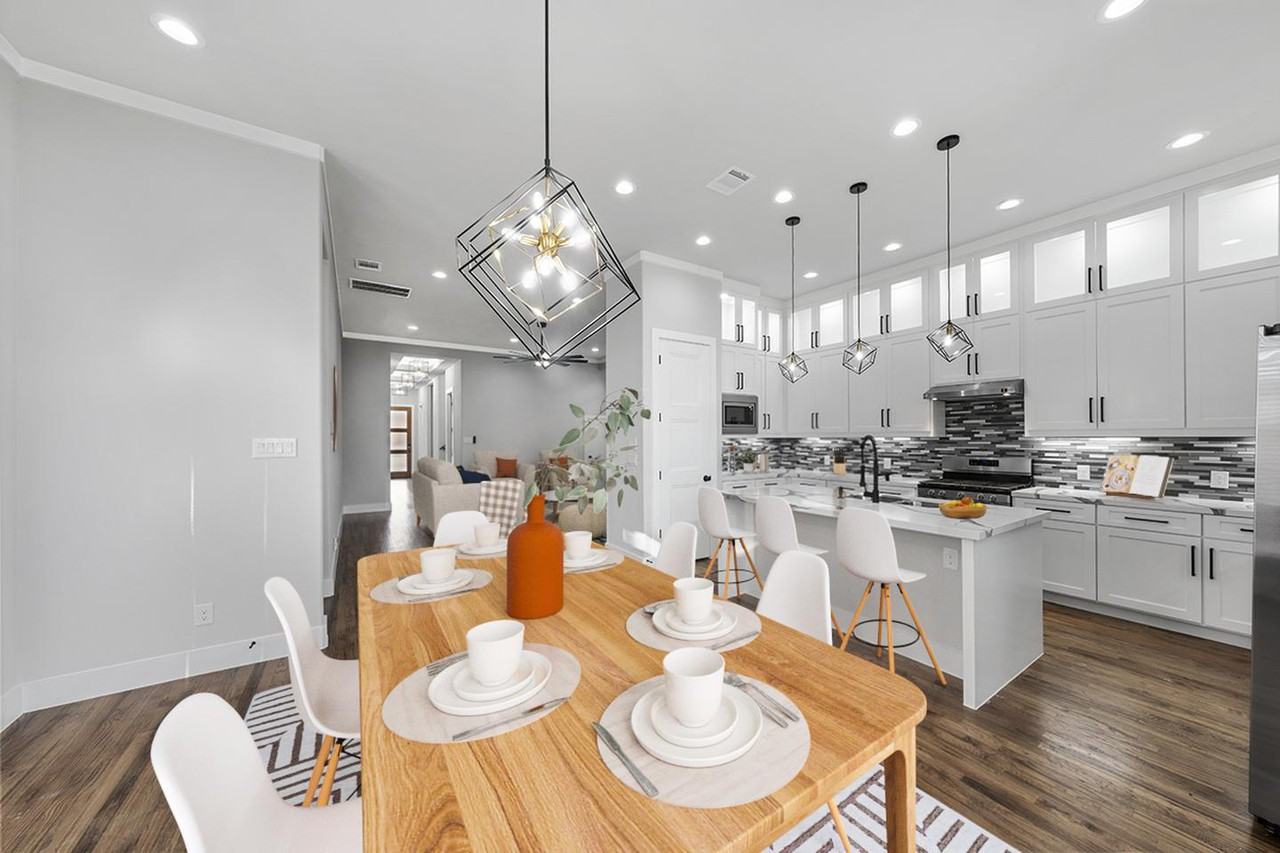 New West Dallas home with rooftop balcony near Trinity Groves - Photo 5 of 25