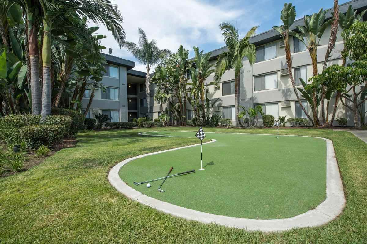 600 Langsdorf Dr - Photo 3 of 11