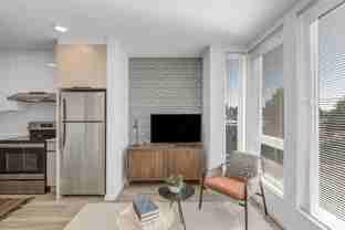 2524 S Jackson St - Photo 1 of 1