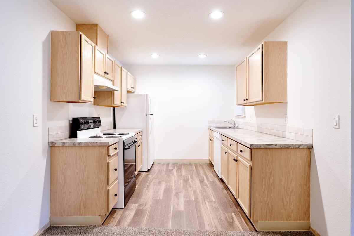 101 Northeast 1st Avenue - Photo 4 of 20