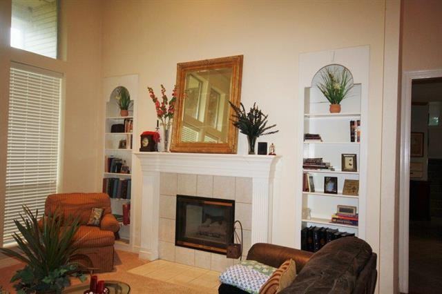 313 Blanco Cir - Photo 3 of 23