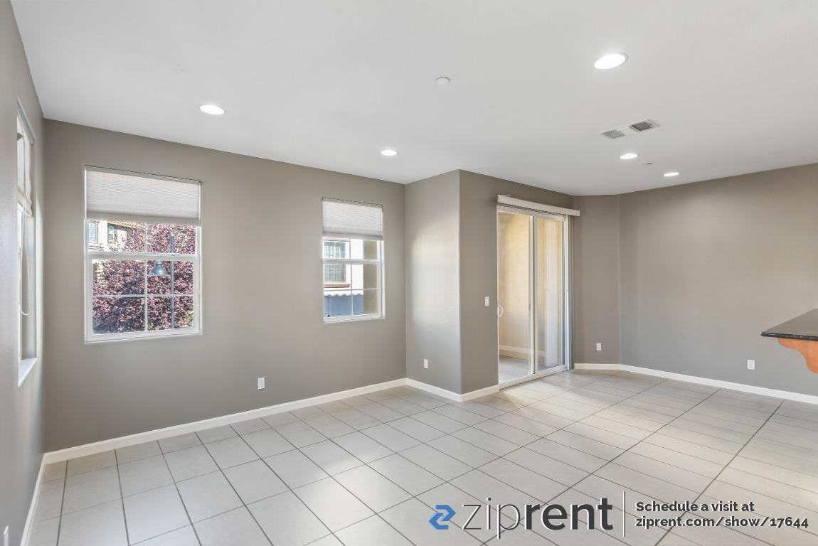 2004 Anemone Way - Photo 3 of 22