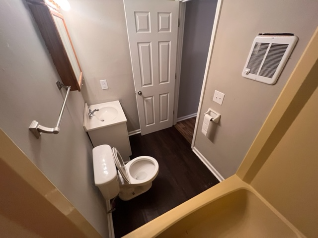 328 Garden Park Dr - Photo 3 of 8