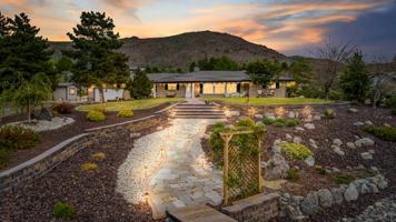 featured image of 2477 S Lompa Ln