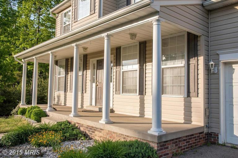 18314 Chestnut St - Photo 2 of 24