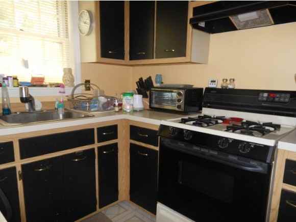 18 Hawkstead Hollow - Photo 2 of 6