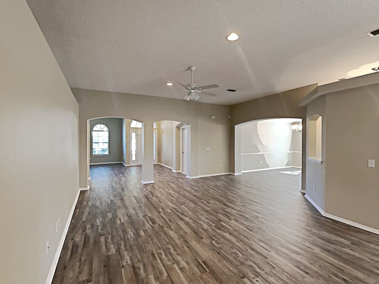 2062 Spoonbill St - Photo 3 of 18