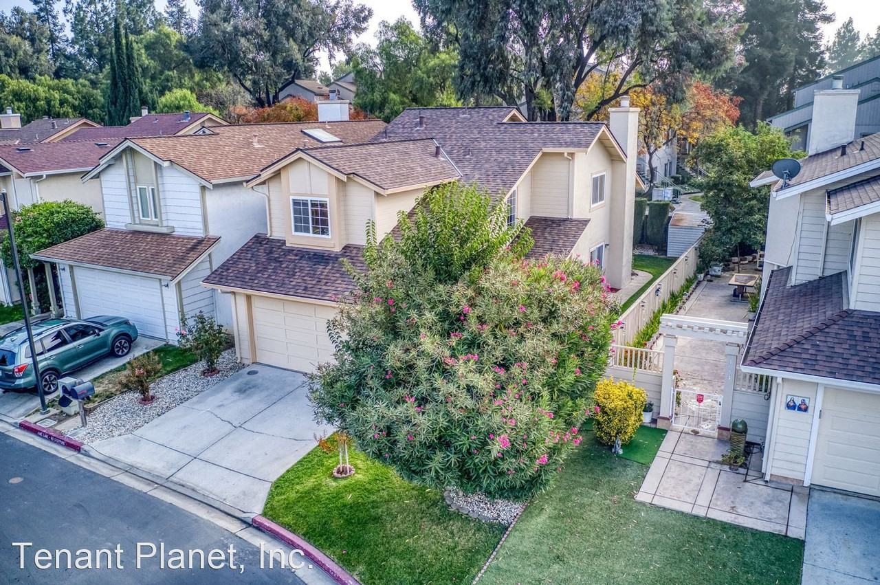 1958 Garden Bing Cir - Photo 3 of 37