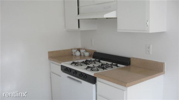 25929 Base Line St - Photo 2 of 6