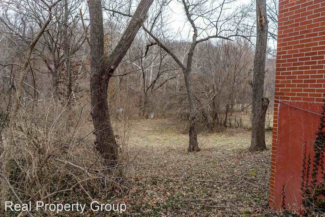 709 Bluff Dale Dr - Photo 3 of 3