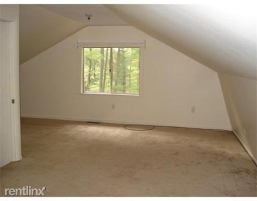 20 Pine Acres Rd - Photo 2 of 8