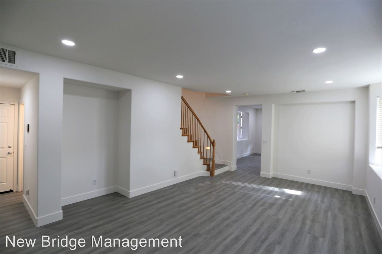 2142 Photinia Dr - Photo 3 of 36