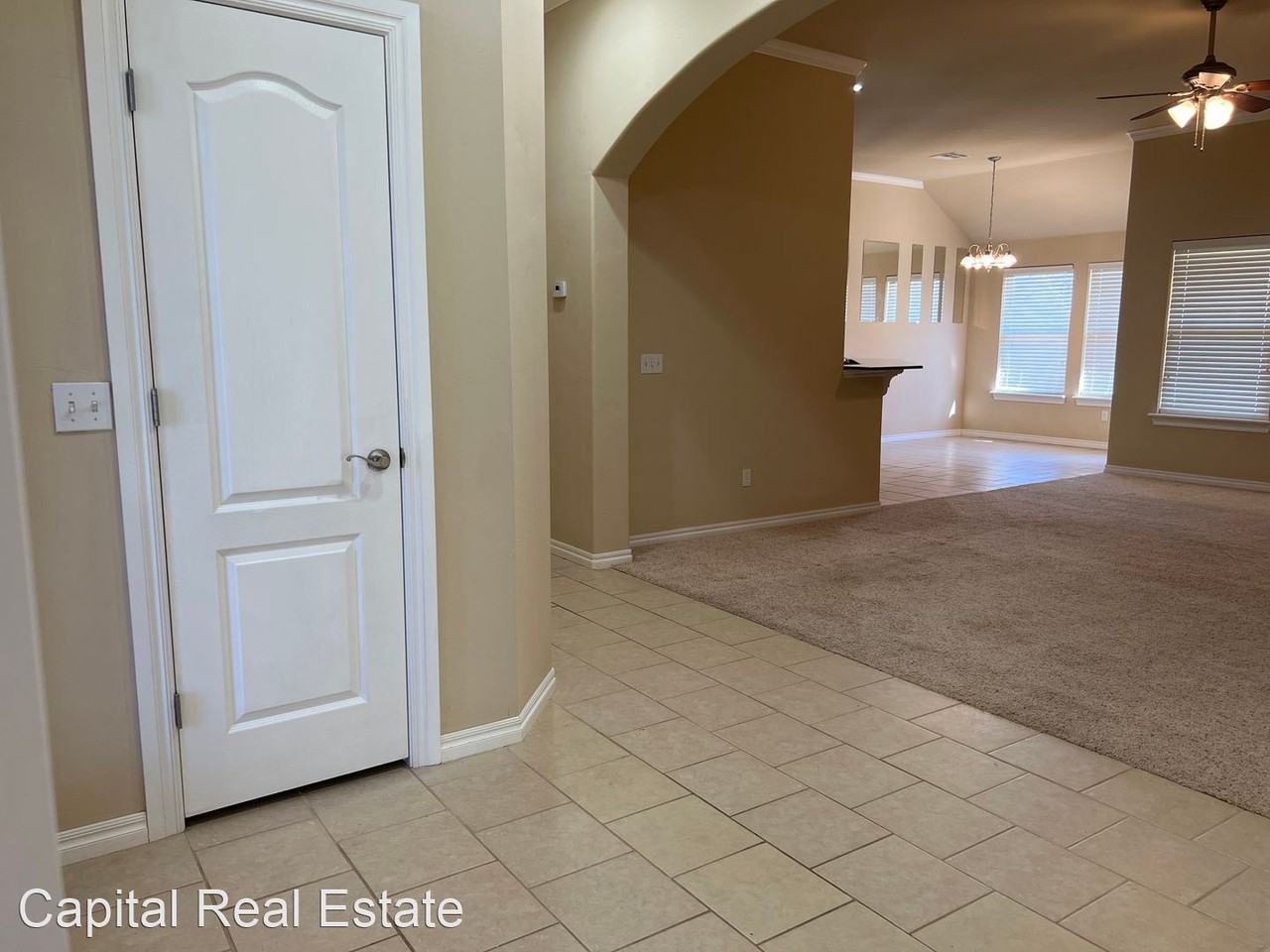 10208 Sw 28th Cir - Photo 2 of 32