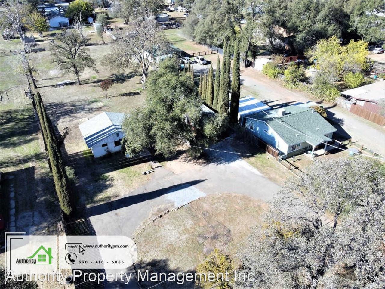 3466 Shirley St - Photo 2 of 25