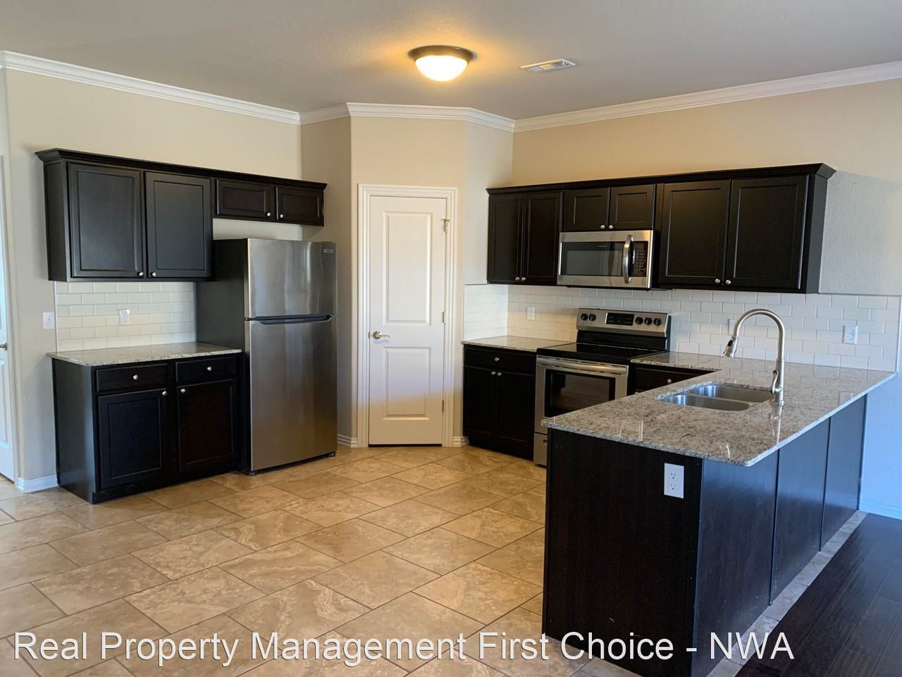 2733 W Shasta Rd - Photo 3 of 22