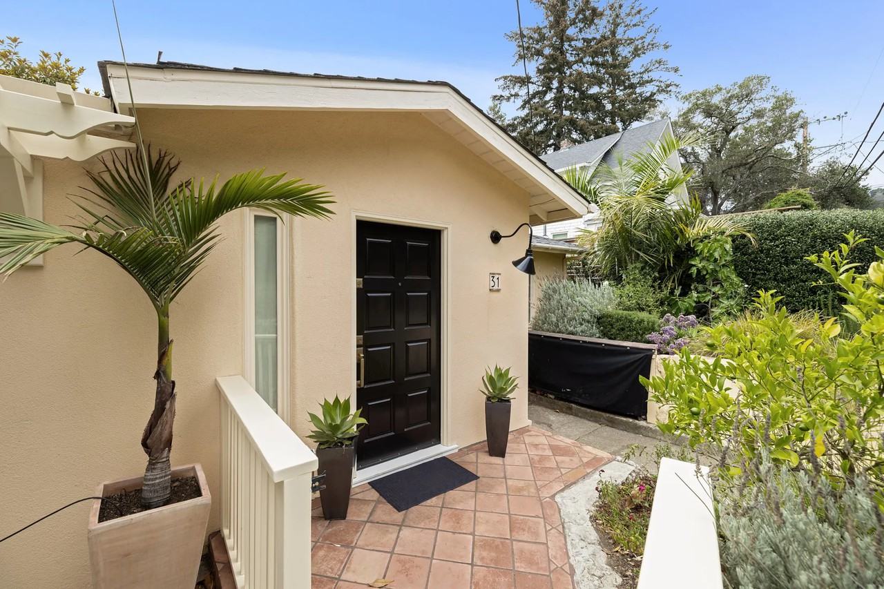 31 Carmelita Ave - Photo 2 of 23