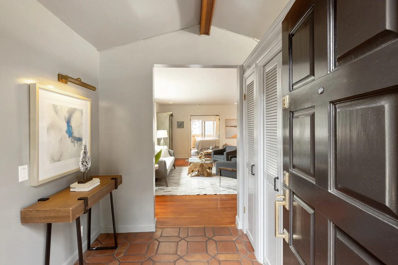 31 Carmelita Ave - Photo 3 of 23