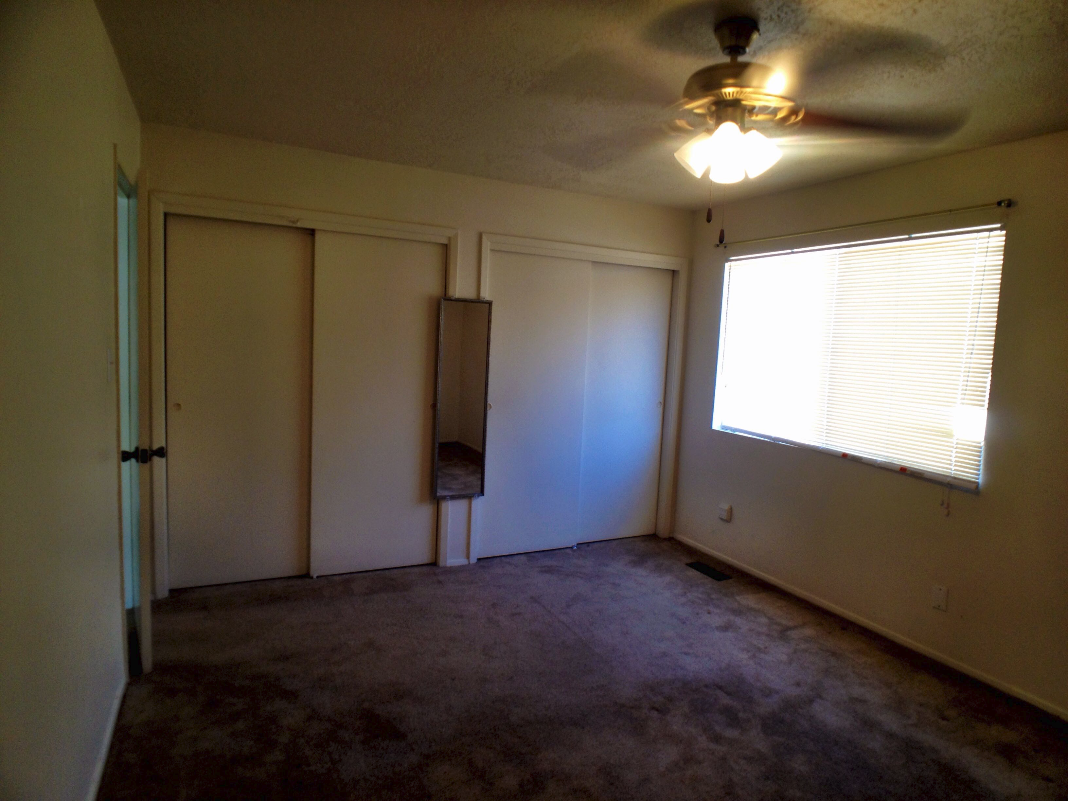 8440 Spain Rd Ne - Photo 4 of 9