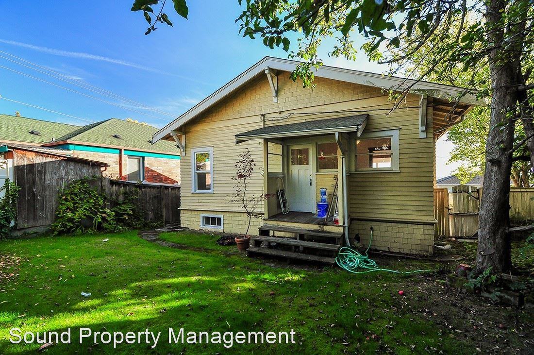 3207 37th Ave Sw - Photo 2 of 19