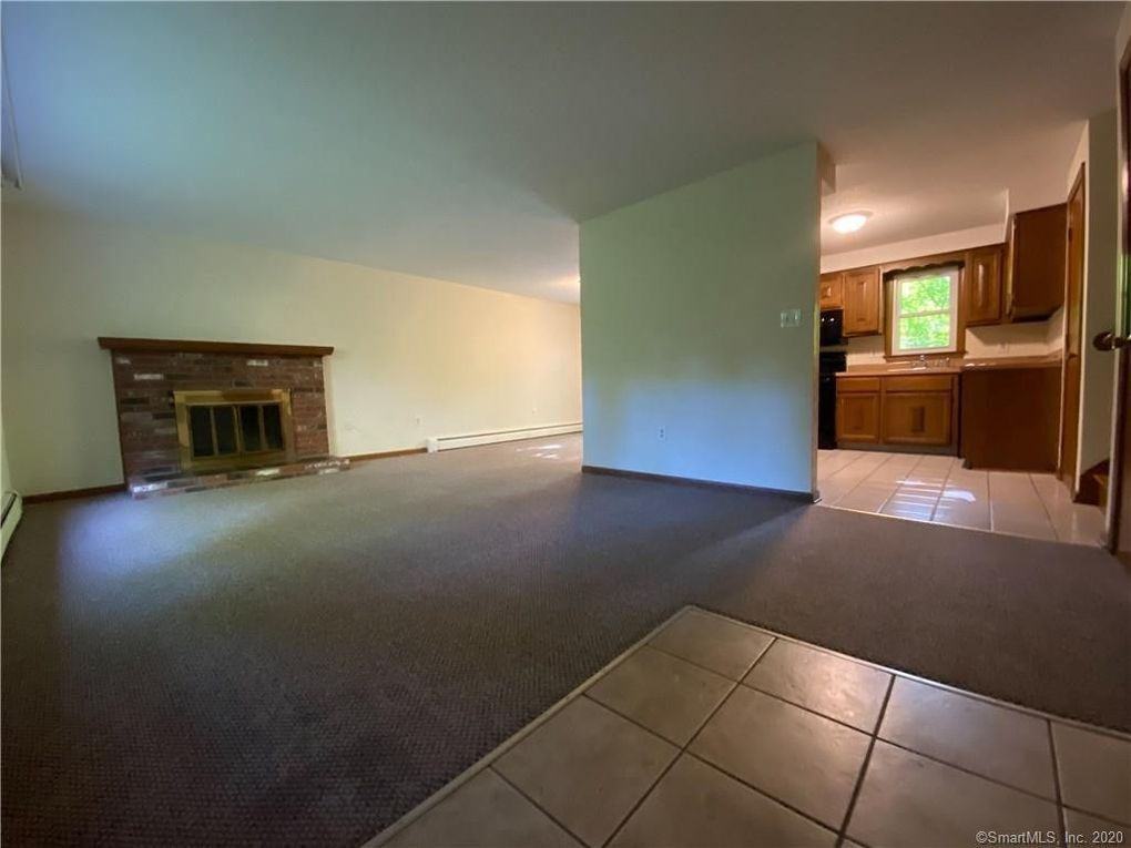 33 Greenes Ridge Rd #1 - Photo 6 of 26